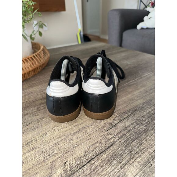 Adidas Samba SneakersOG Black Gum Women's 8.5 / Men's 7.5 Indoor Soccer - Picture 3 of 8